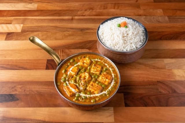 Matar Paneer.