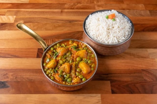 Aloo Matar.